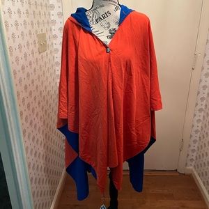 Reversible Rain Poncho w/carry bag NWT